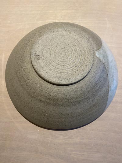 Saladier en céramique artisanale - Vue 3 - GG127