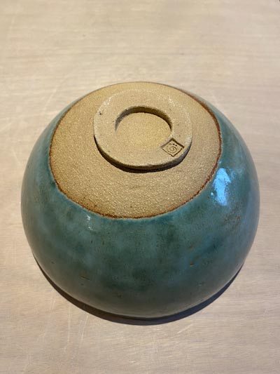 Saladier en céramique artisanale - Vue 3 - GG128