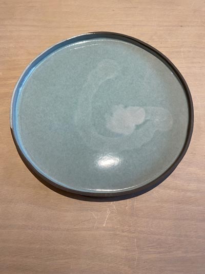 Plat en céramique artisanale GG137 - Collection Ombre - Petites Terres Guebwiller