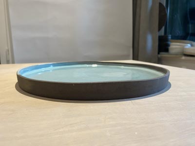 Plat en céramique artisanale - Vue 2 - GG137