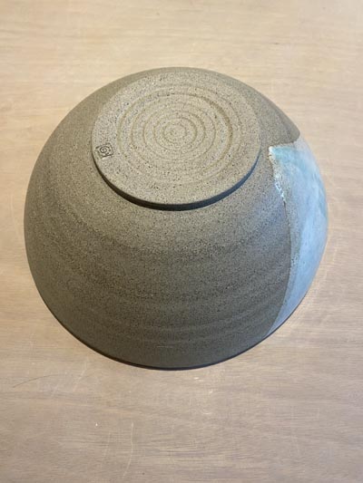 Saladier en céramique artisanale - Vue 3 - GG138