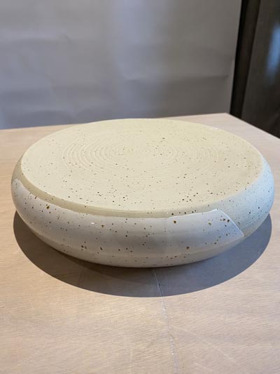 Plat en céramique artisanale - Vue 3 - GG146