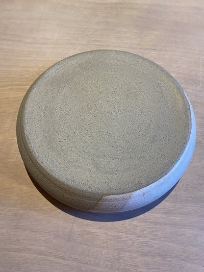 Plat en céramique artisanale - Vue 3 - GG209