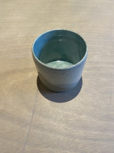 Tasse en céramique artisanale GG215 - Collection Flots - Petites Terres Guebwiller